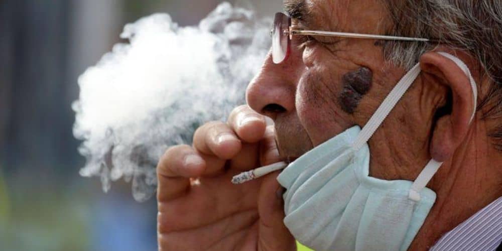 Juez suspende el uso de la mascarilla y la prohibición de fumar en Alcázar de San Juan y Campo de Criptana