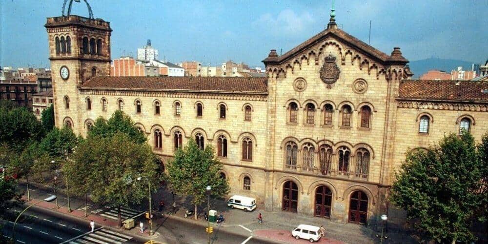 estas-son-las-universidades-españolas-mas-prestigiosas-para-estudiar-universidad-de-barcelona-aliadoinformativo.com
