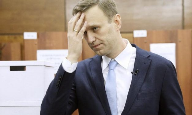 Incautan algunos bienes del activista opositor Navalny tras una orden judicial rusa