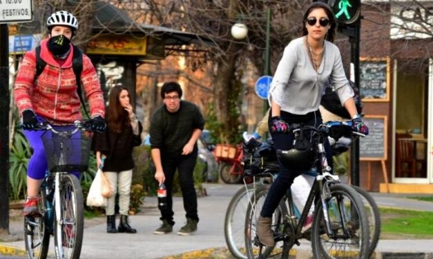 Madrid prohibirá que las bicicletas transiten por los túneles y aparquen en las aceras