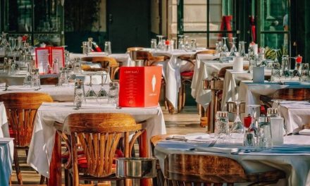 En Cataluña estudian la posibilidad de cerrar bares y restaurantes hasta fin de mes para evitar contagios