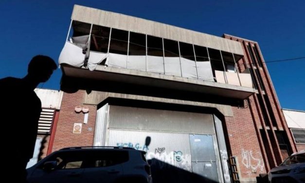 Llevan a juicio a cuatro de los acusados por violar a una mujer en la nave industrial de Sabadell