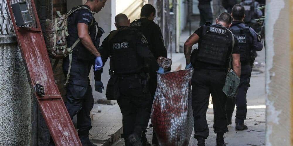25 muertos dejó una operación policial contra traficantes de drogas en Río de Janeiro