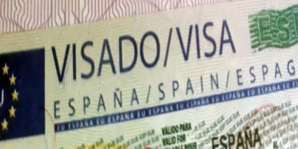 gestion-del-visado-por-reagrupacion-familiar-en-españa-visado-visa-documento-aliadoinformativo.com