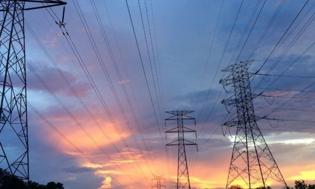 Continúa en aumento el precio de la luz para este martes marcando el segundo más caro de la historia