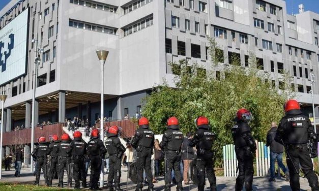 Detienen al responsable del tiroteo en el campus de Leioa, en Bizkaia