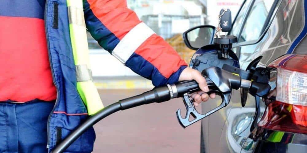 Aumenta el precio del combustible siendo la primera vez que el diésel es más caro que la gasolina 95