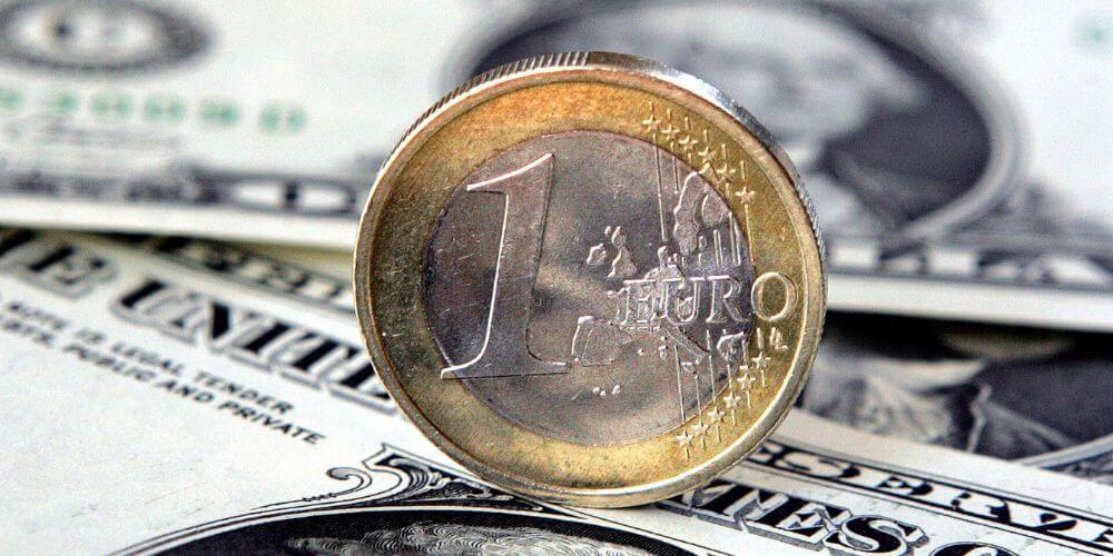el-Euro-y-el-Dolar-se-emparejan-por-primera-vez-despues-de-veinte-años