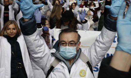 Madrid: Conflicto en la sanidad se extiende y los médicos inician huelga por dos días