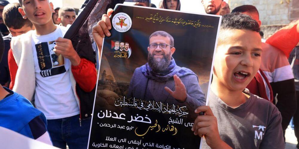 Aumenta la tensión en Israel por huelga de hambre por la muerte de un preso palestino