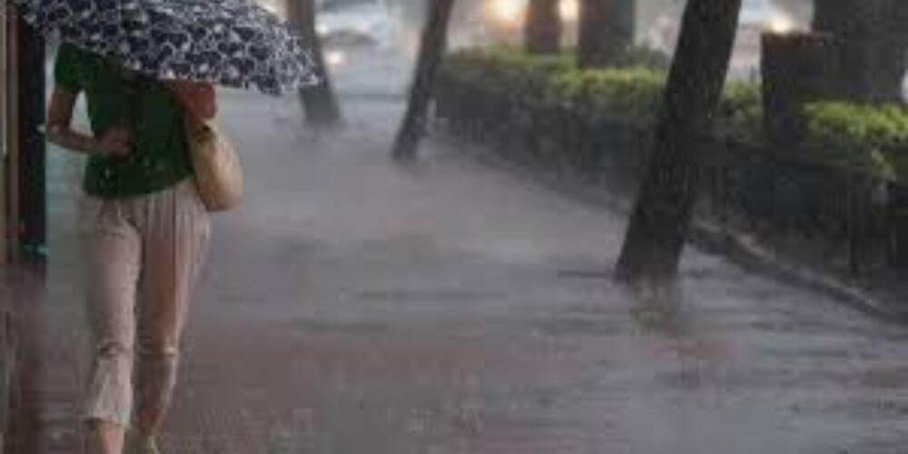 Alerta en casi toda España por las intensas lluvias, sobre todo al Mediterráneo