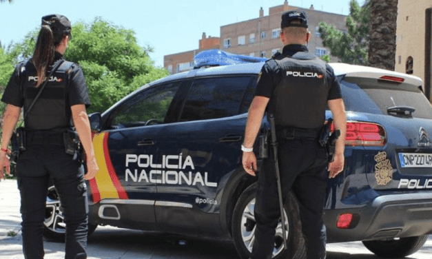 Policía investiga muerte de un hombre por arma de fuego abandonado a las puertas de un hospital en Sevilla