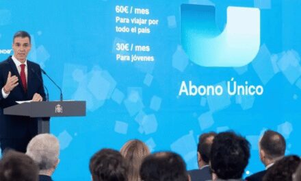 Abono único de transporte de 60€: viajes nacionales ilimitados en tren y autobús | Pedro Sánchez