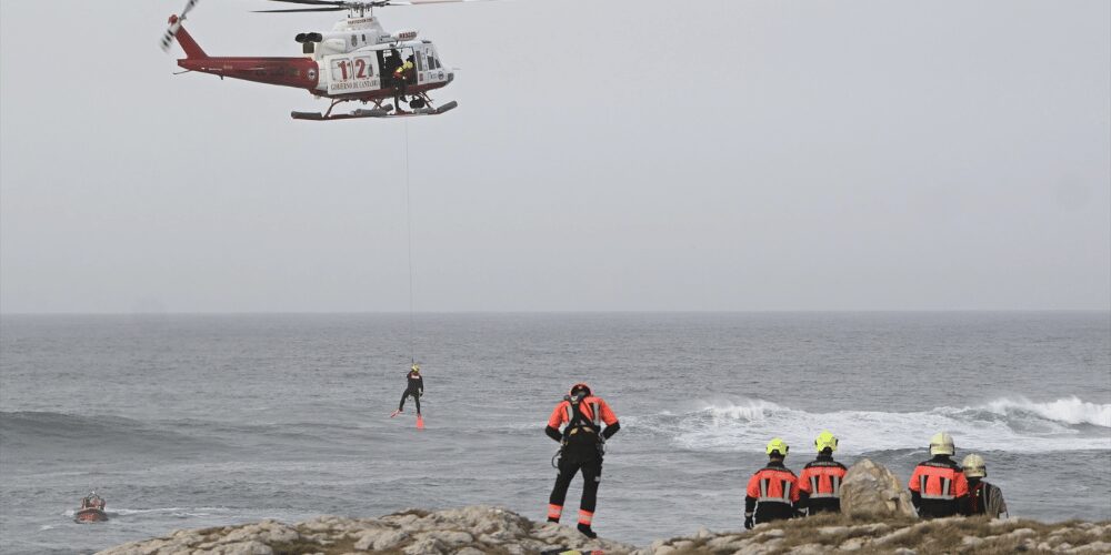Tragedia en Santander: última hora de la búsqueda de la joven desaparecida y las claves del colapso de la pasarela
