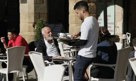 El nuevo Reglamento de Extranjería 2026 permite regularizar a 500.000 inmigrantes desde el 16 de abril